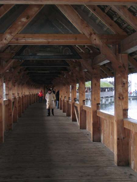 lucerne022.jpg